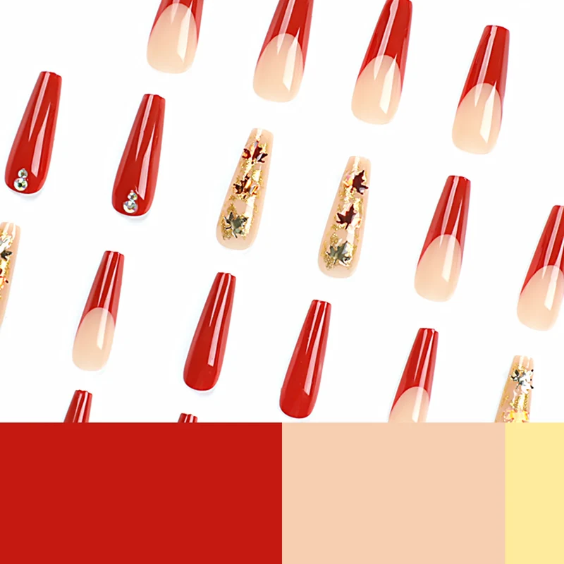 Glamouröse Acryl-Nägel mit Blätter-Design und Glitzerakzenten Karnz