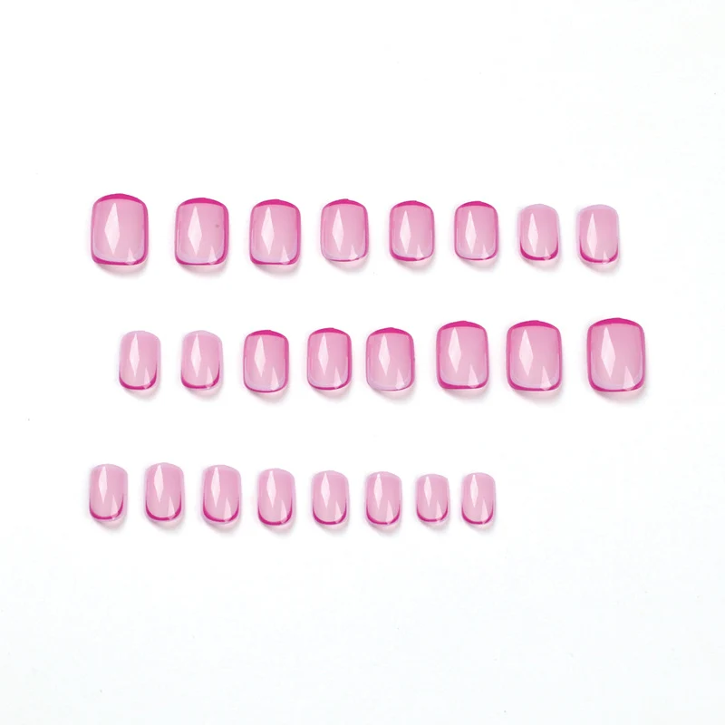 Elegante Nagelkunst mit modernem French-Tip Design Karnz