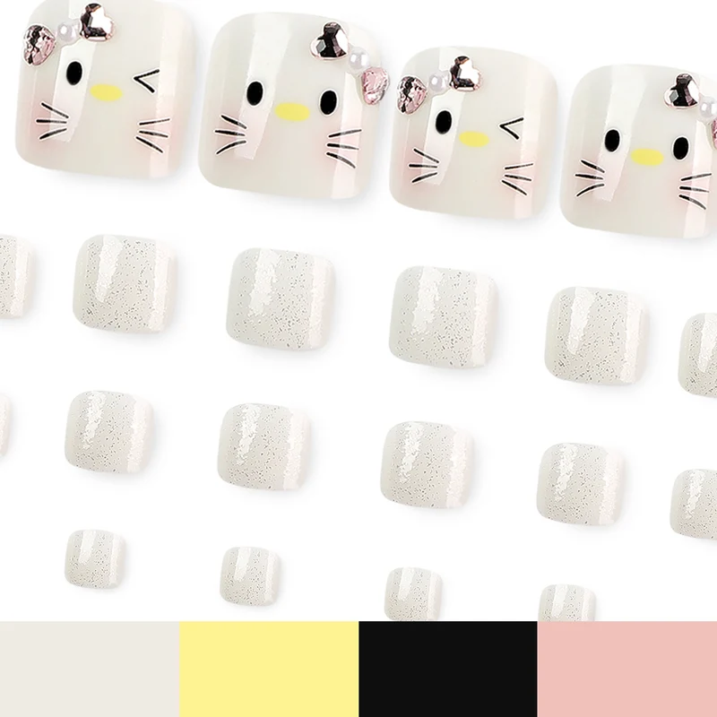 Artful toenail design with cute cat motif Stornfield