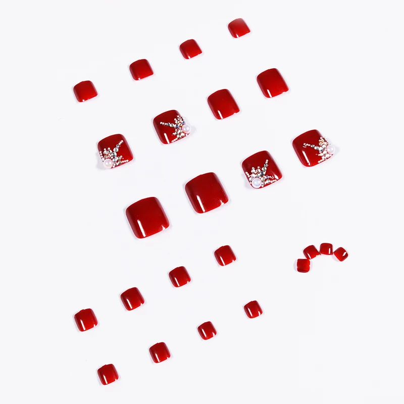 Artful toenail design with elegant rhinestone design Stornfield