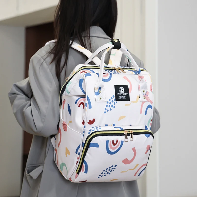Stilvolle Mehrzweck-Baby-Pflege-Rucksack Karnz