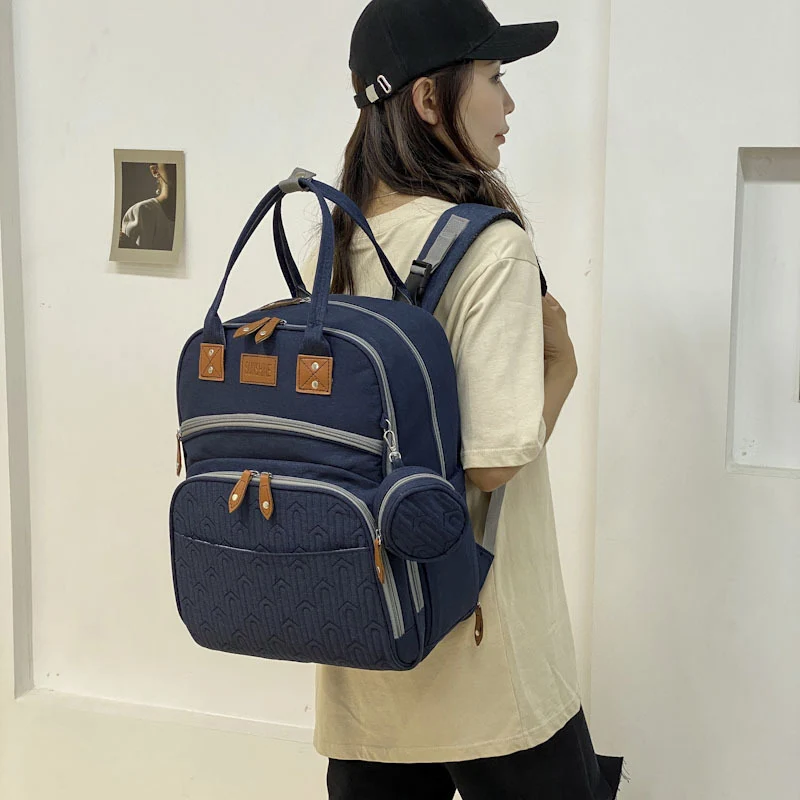 Multifunktionaler Rucksack mit Organizer-Fächern Karnz
