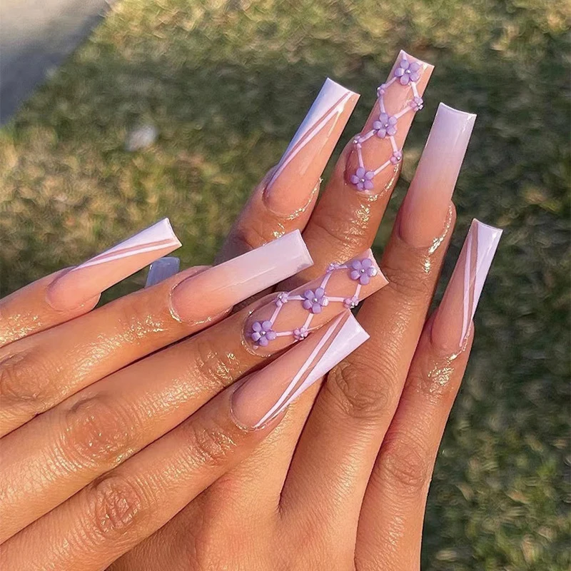 Artful acrylic nails with maritime design Stornfield