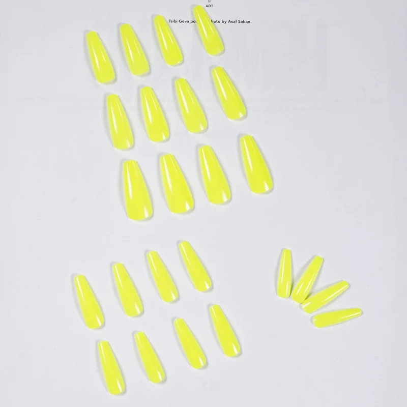 Artificial Stiletto Nails with High Gloss Finish Stornfield