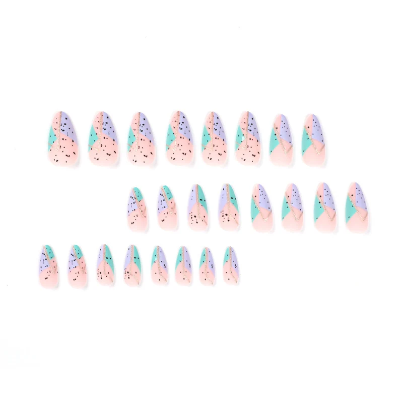 Artificial nail art with unique geometric design Stornfield