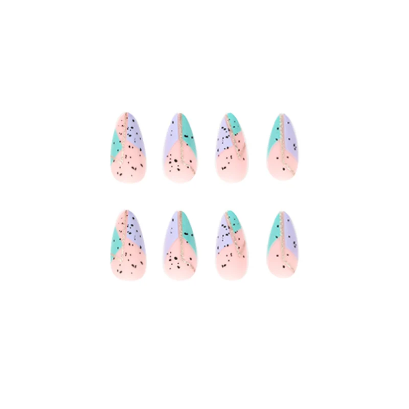 Artificial nail art with unique geometric design Stornfield