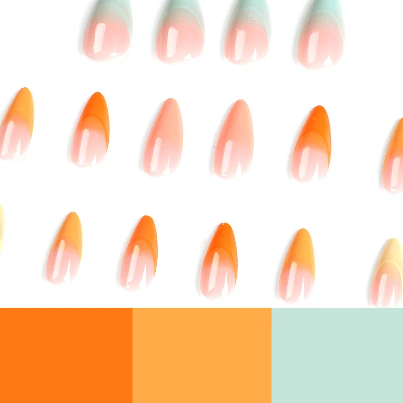 Artificial Nail Tips with Gradient Stornfield