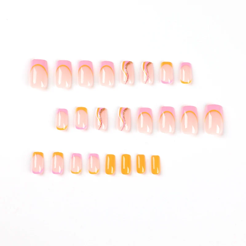 Artificial Nail Art with Trendy Gradient Stornfield