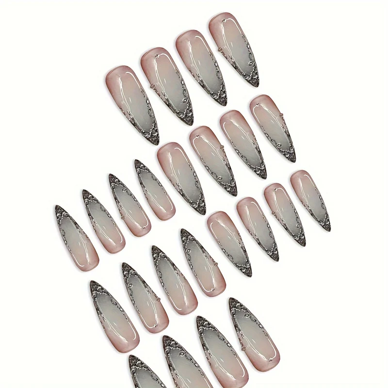 Trendy scharfeckige Nagelverstärkungen Karnz