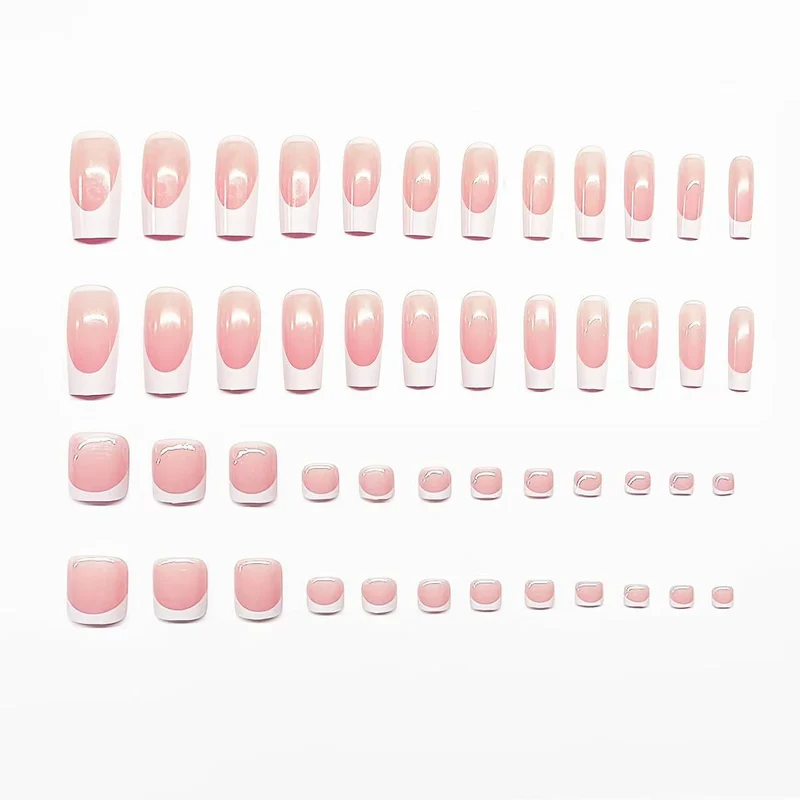 Stylisches French Tip Nail and Toe Set Karnz