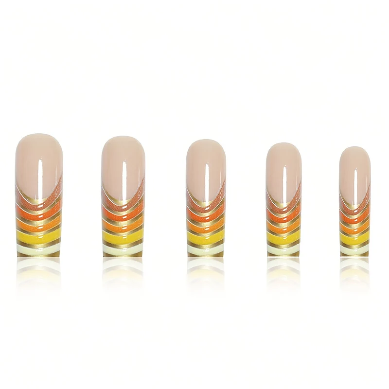 Gestreifte Acryl-Nagelverlängerungen Karnz
