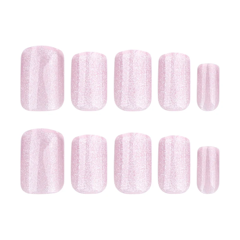 Artificial nail art with elegant shine Stornfield