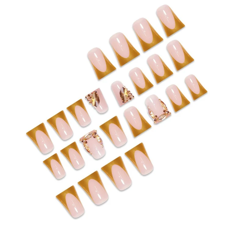 Glamouröse Stiletto-Nagelverlängerungen Karnz