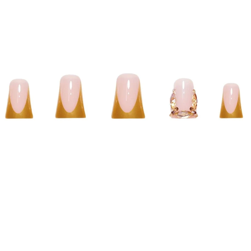 Glamouröse Stiletto-Nagelverlängerungen Karnz