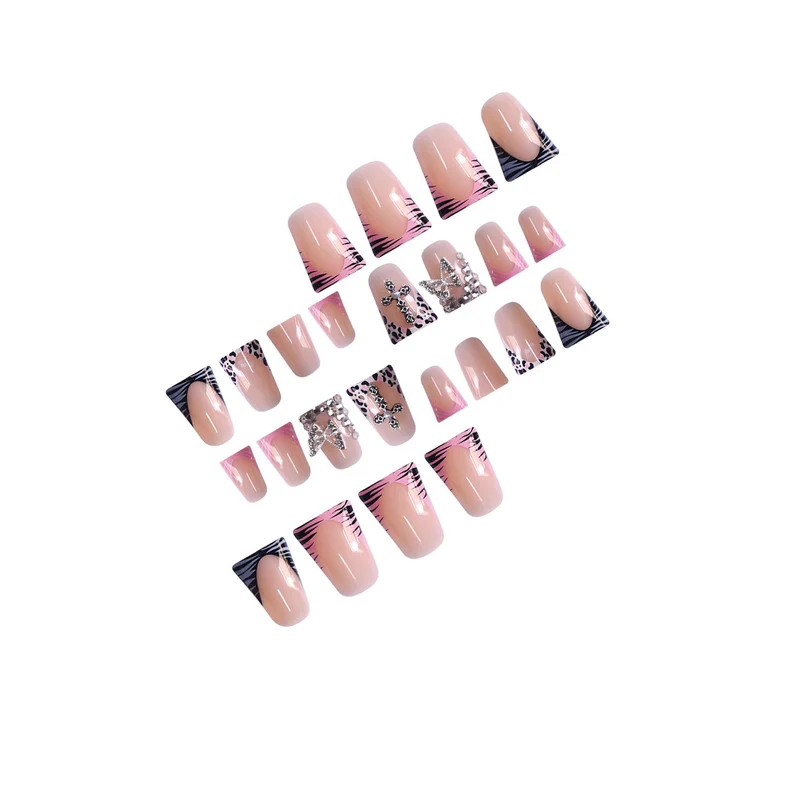 Glamouröser Designer Press-On Nail Set Karnz