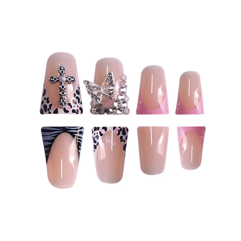 Glamouröser Designer Press-On Nail Set Karnz