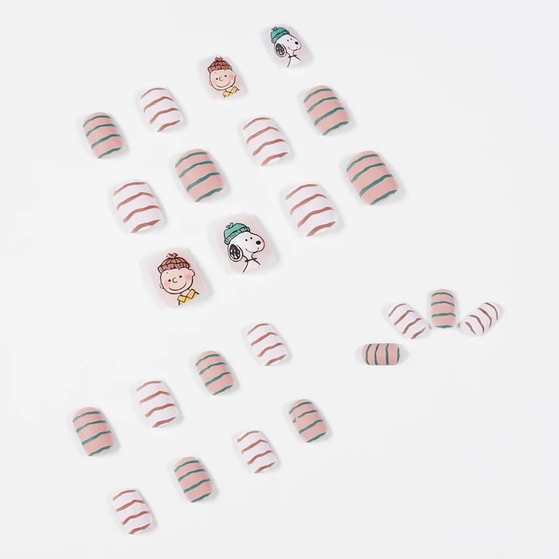 Artificial artificial nails with playful mascot design Stornfield