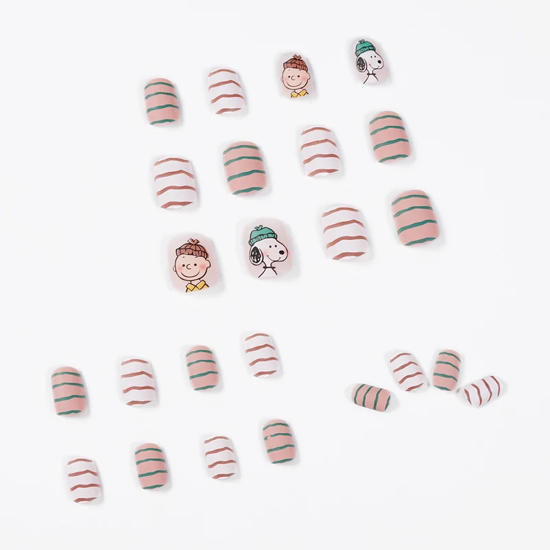 Artificial artificial nails with playful mascot design Stornfield