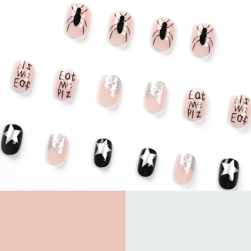 Creative nail art with Halloween motifs Stornfield