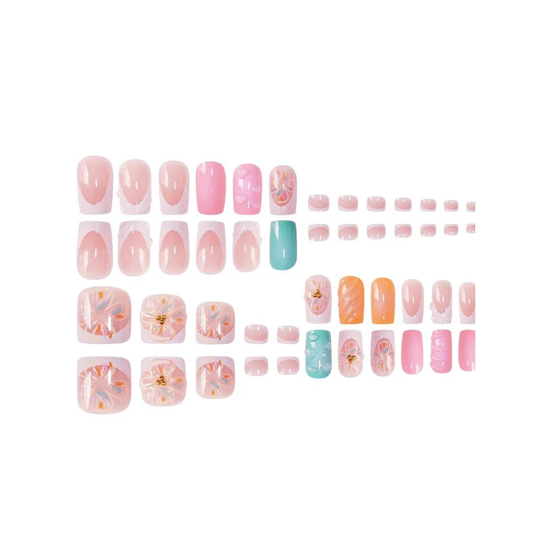 Elegantes Blumen-Nagelkunst-Set Karnz