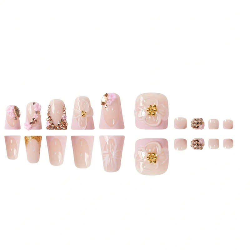Blumenverzierte Press-On-Nagelverzierungen Karnz