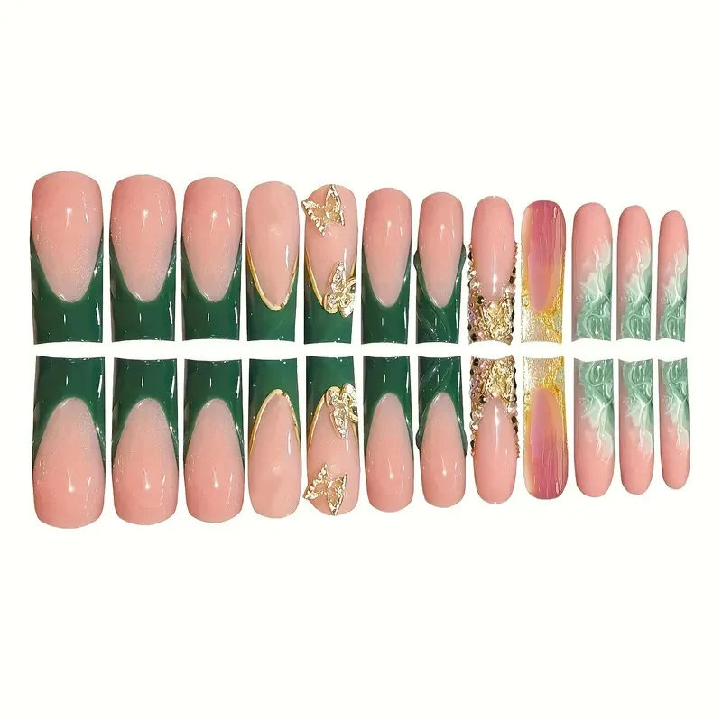 Aufwendige Acryl-Nailart-Verstärkungen Karnz