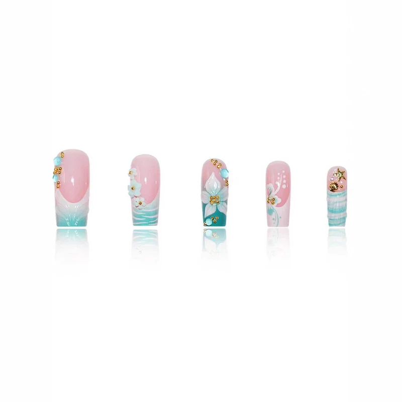 Detaillierte florale Acrylnagelverstärkungen Karnz