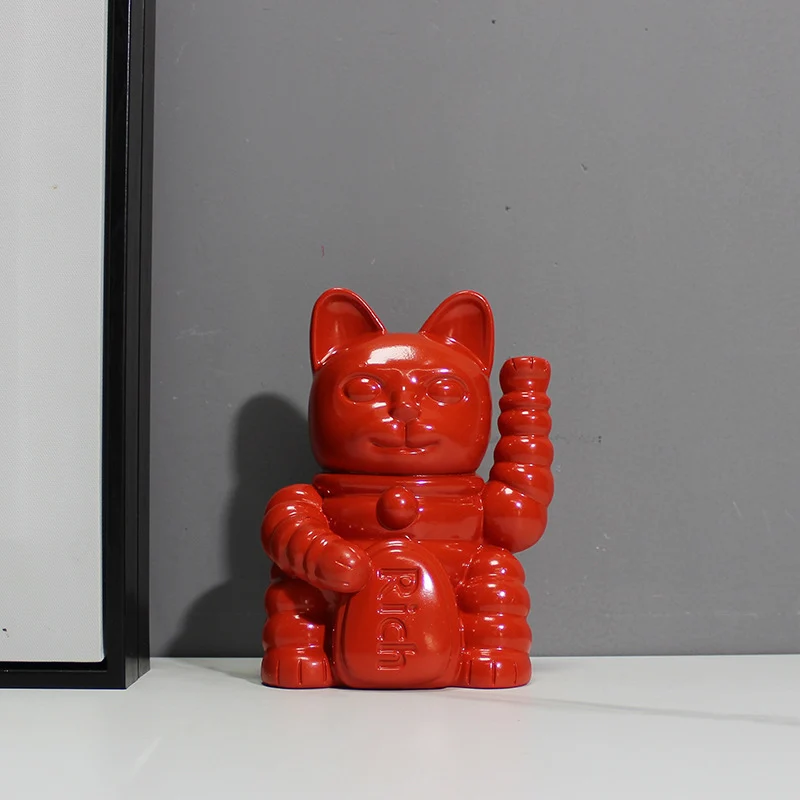 Verspielte Katzenfigur