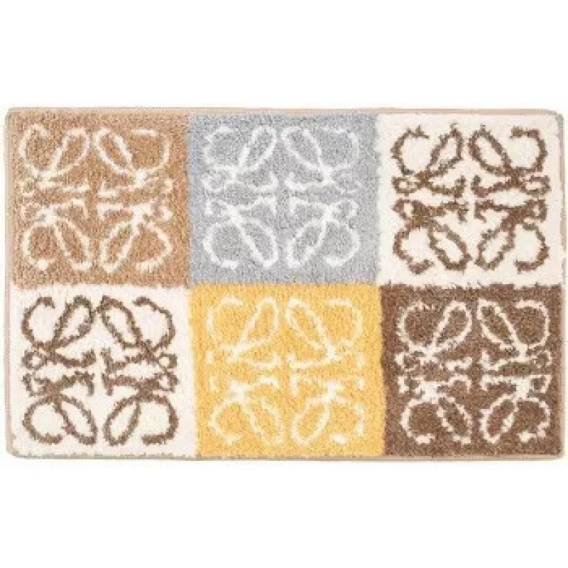 Cartoon Pig-Themed Bath Mat