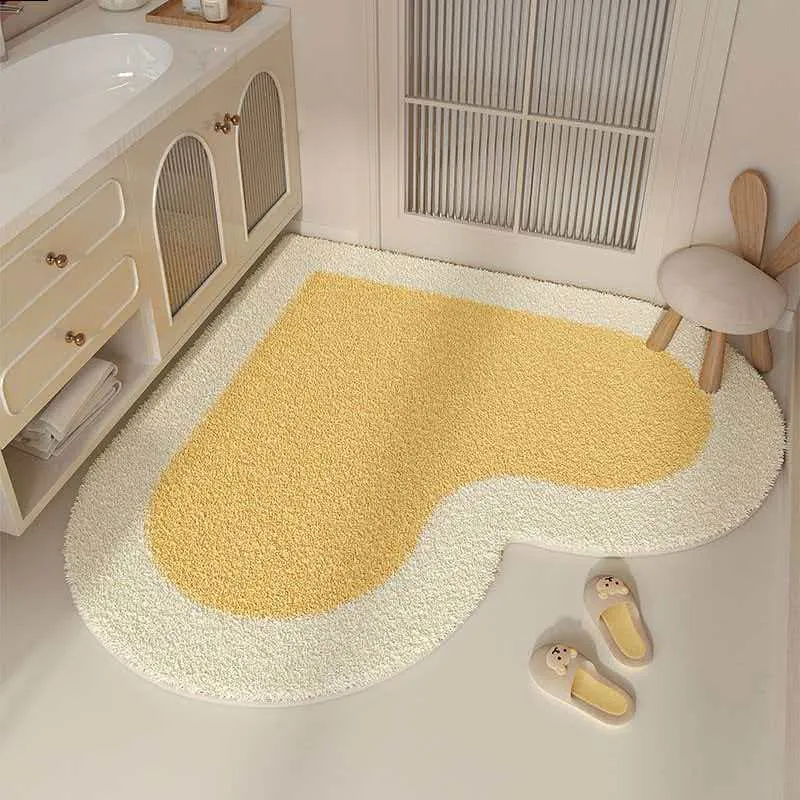 Heart-Shaped Soft Bathroom Mat