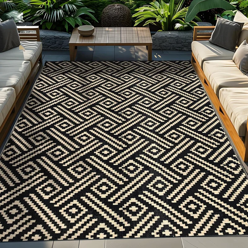 Geometric Pattern Outdoor Patio Rug