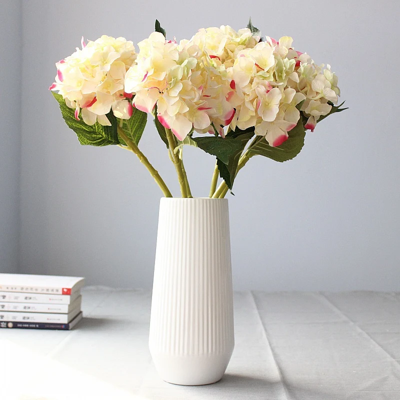 Künstlicher Blumenstrauß