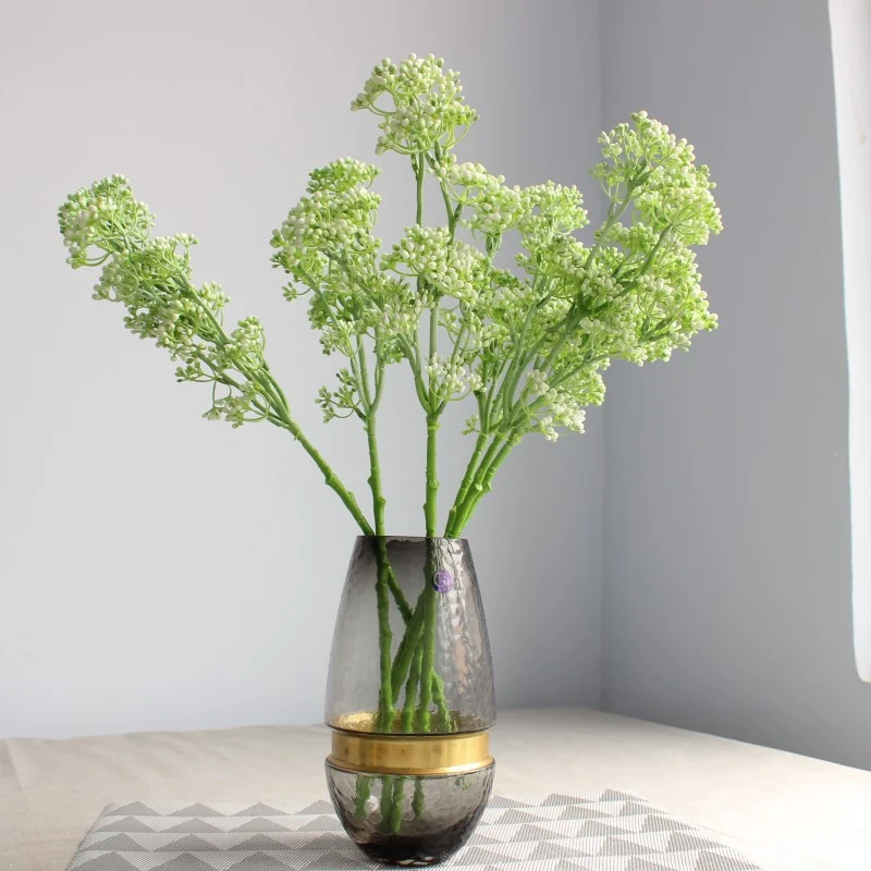 Künstliche florale Akzente