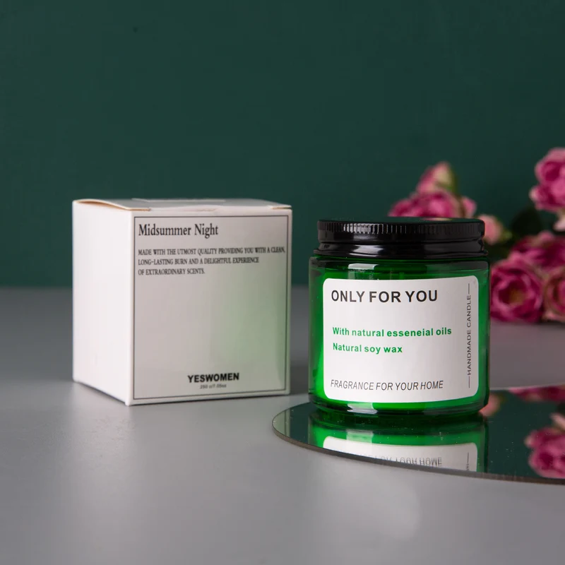 Hand-Poured Scented Soy Jar Candle with Screw Lid and Gift Box