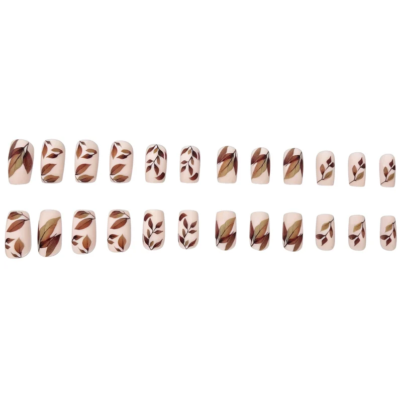 Künstlerische Herbstblätter Nagelkunst Karnz