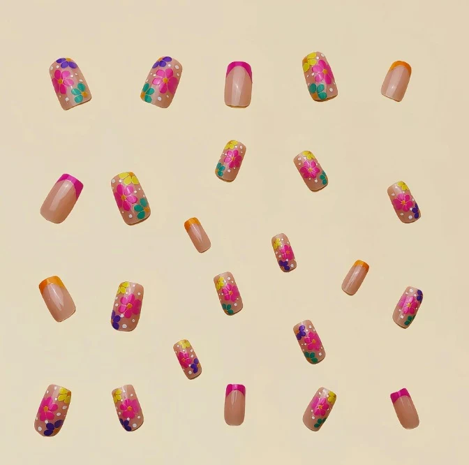 Floral Themed Nail Art Stornfield