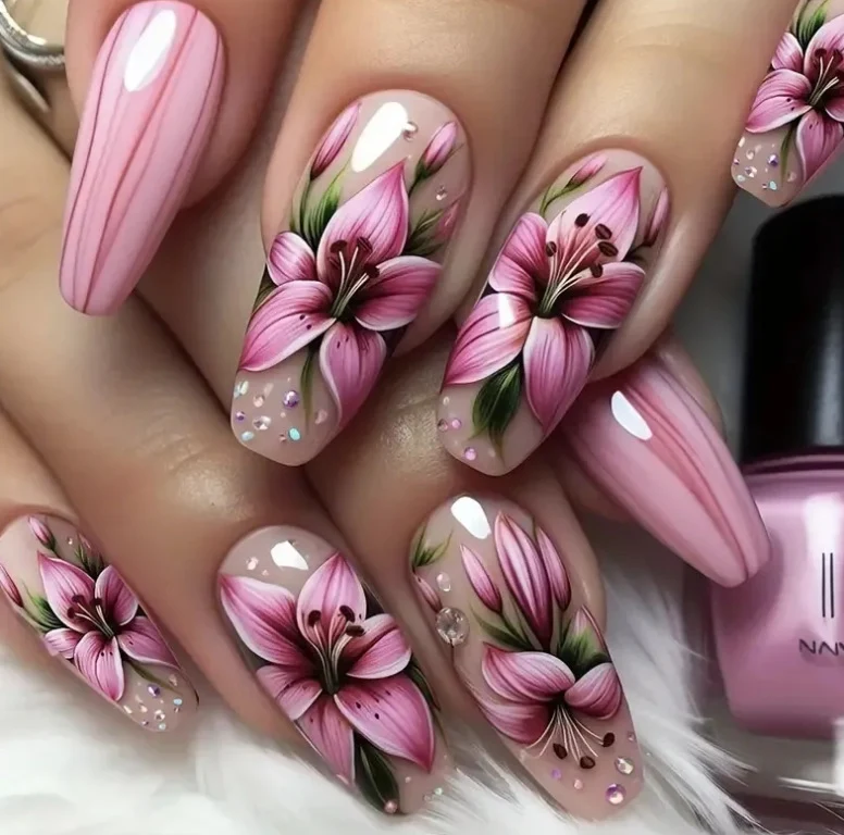 Floral Nail Art Design Stornfield 1789915300