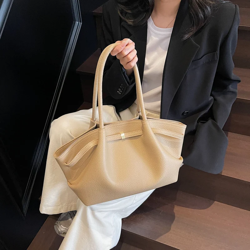 Classic Grained Leather Tote Bag