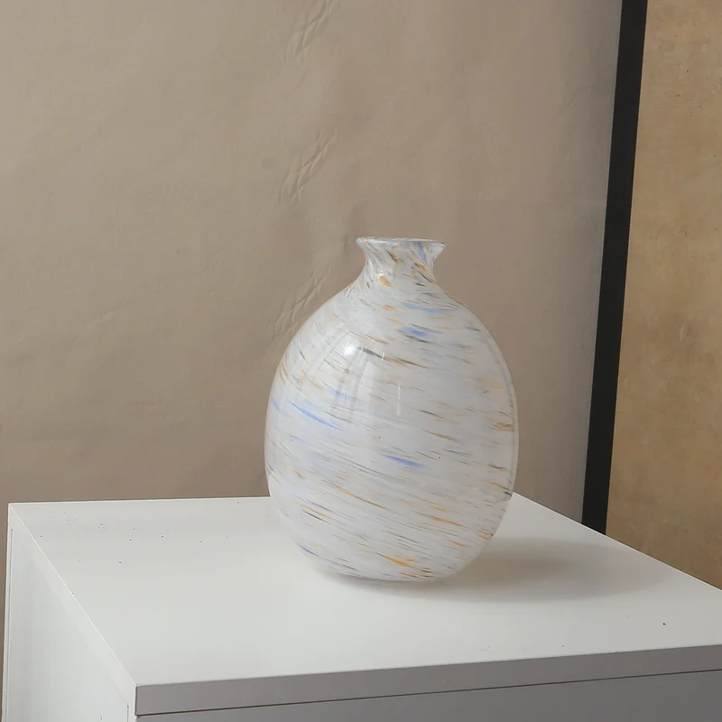 Handblown Swirl-Pattern Decorative Bulb Vase Stornfield