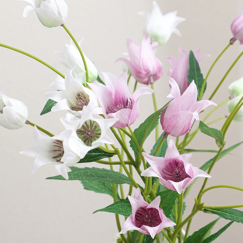 Dekorative Kunstblume Karnz