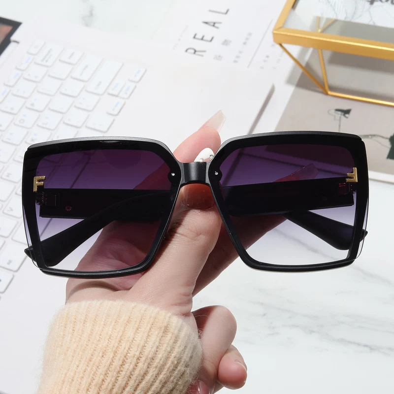Dame oversized solbriller med markant ramme Luvikno