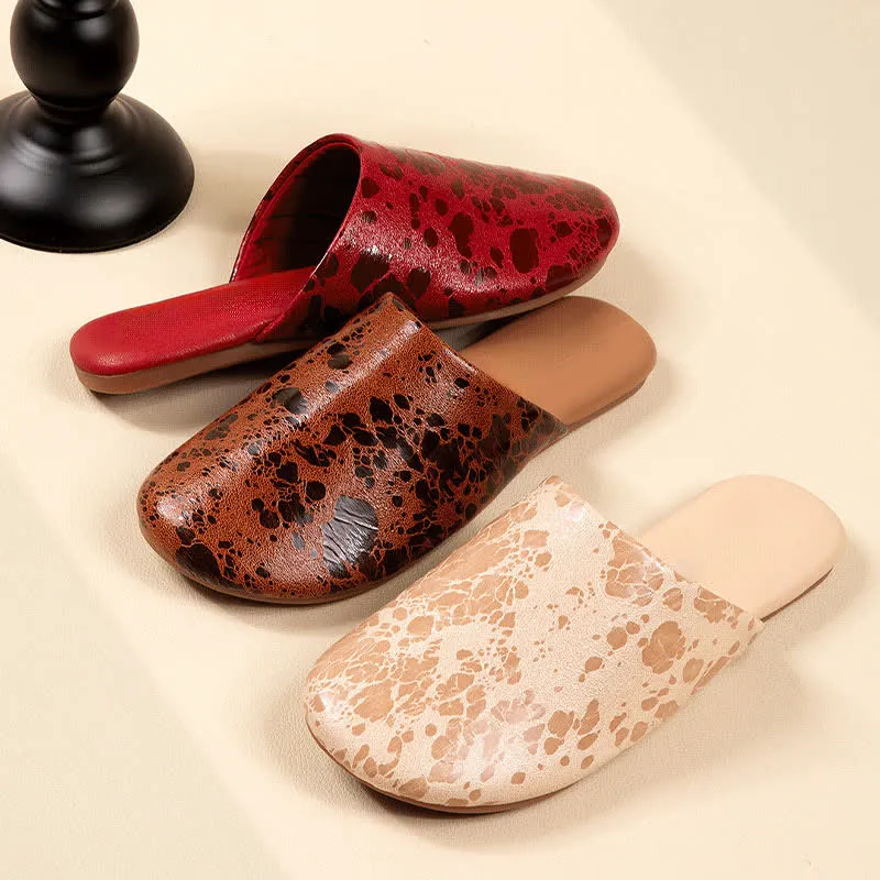 Hausschuhe mit Vintage-Marmormuster