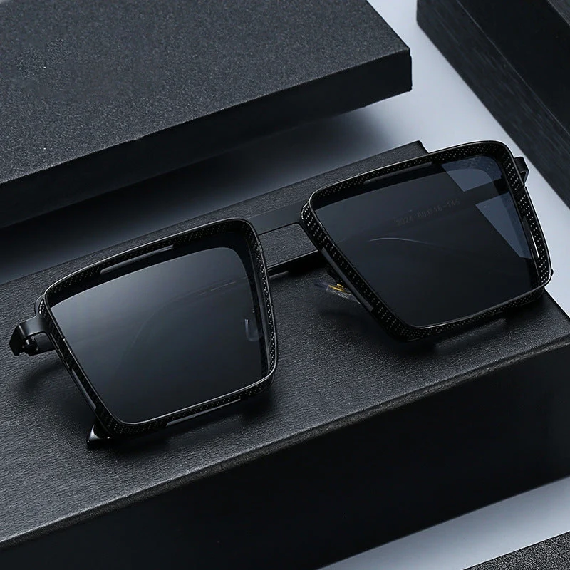 Dame ekstravagant firkantet solbrille med hullet ramme Luvikno