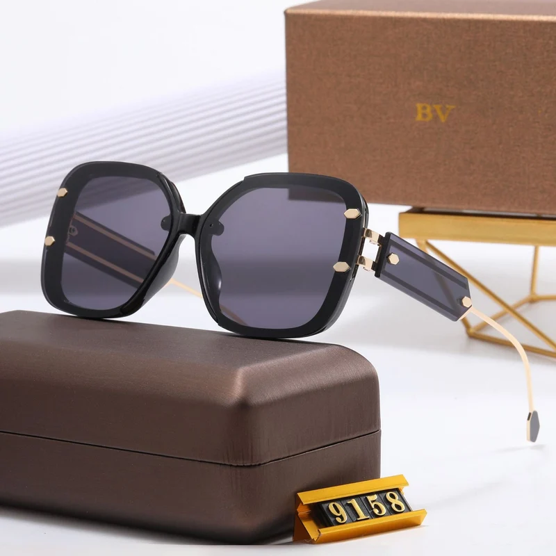Dame designer-solbrille med ekstravagant ramme Luvikno