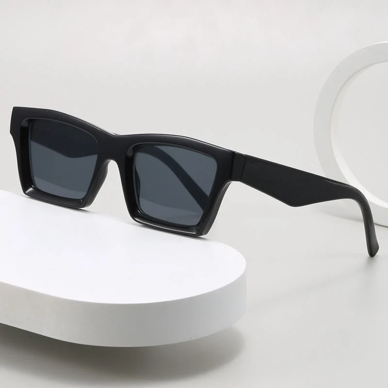 Dame trendy solbriller med bred ramme Luvikno