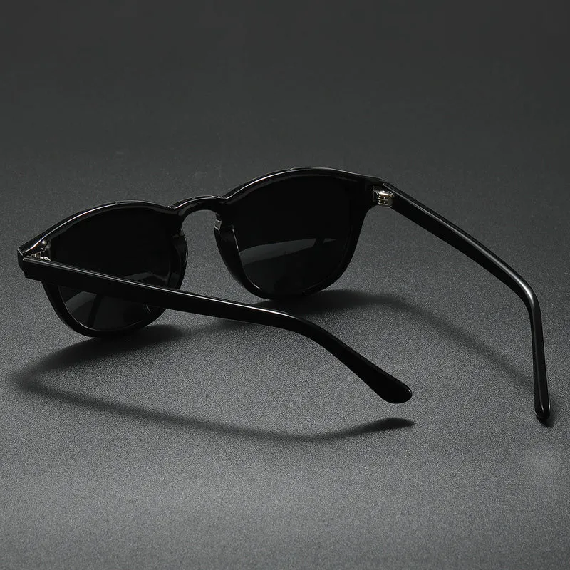 Dame moteriktig solbrille i moderne skilpadde-design Luvikno