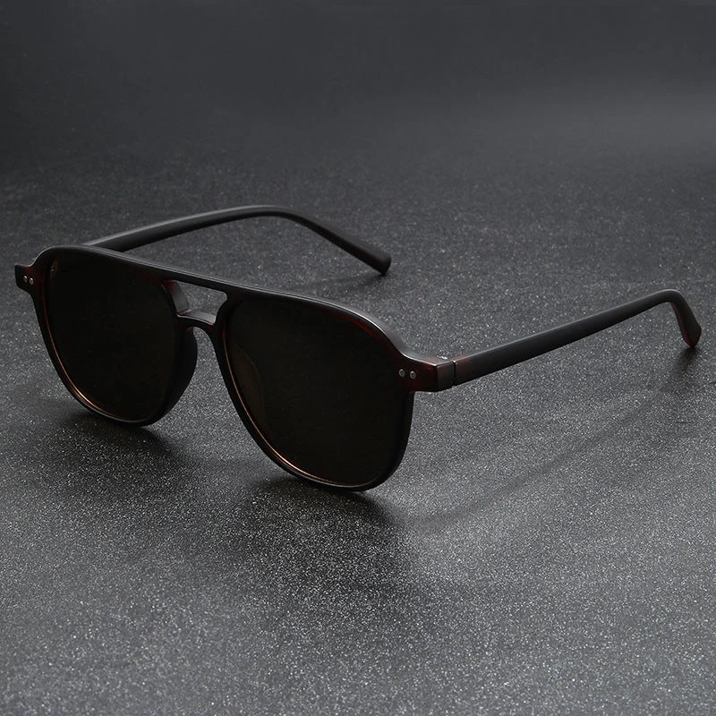 Dame designer solbrille med trendy havskilpadde ramme og UV-beskyttelse Luvikno
