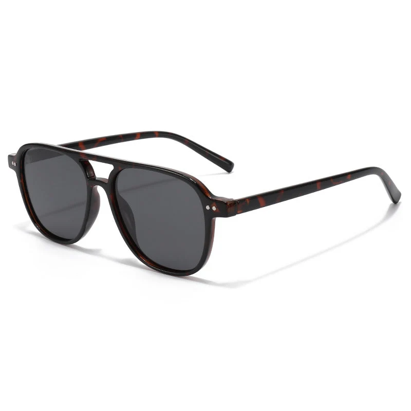Dame designer solbrille med trendy havskilpadde ramme og UV-beskyttelse Luvikno