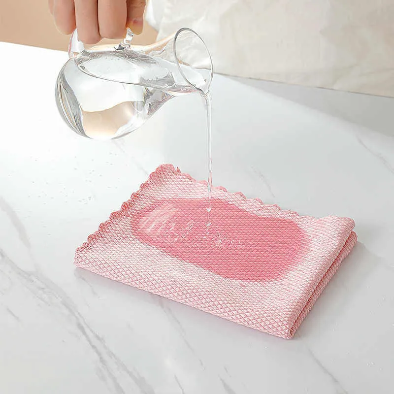 Soft Touch Wonder Cloth – Streak-Free Cleaning of Glass, Mirrors & Stainless Steel | Luvikno