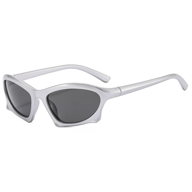 Dame sporty solbriller i trendy design Luvikno